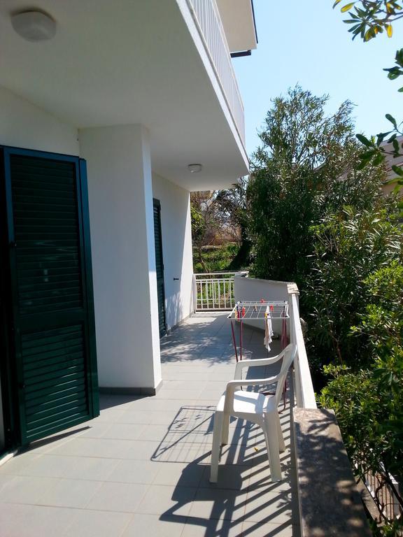 Ria Apartment